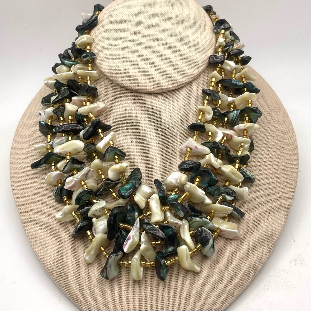 Incredible Vintage Mother of Pearl and Abalone Multi Strand Bib Necklace - Picture 4 of 11